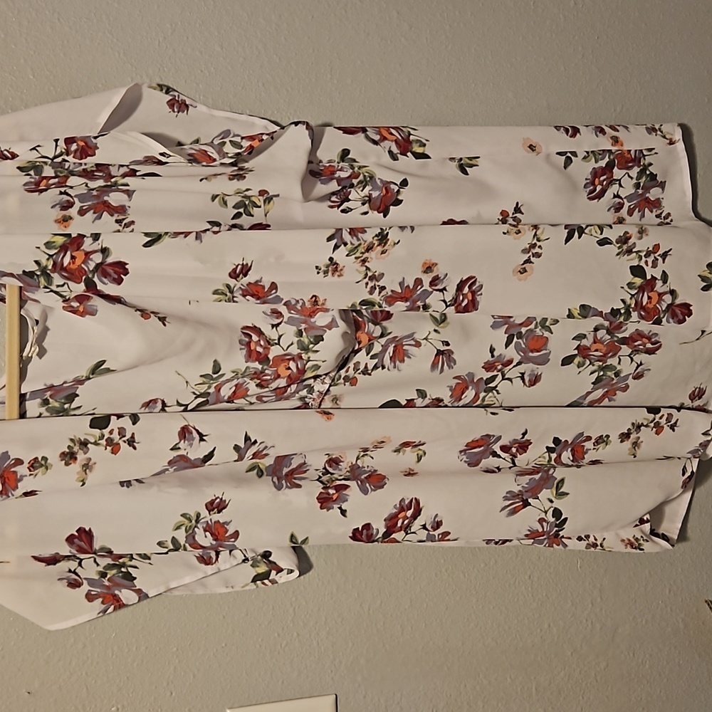 Maurices floral kimono